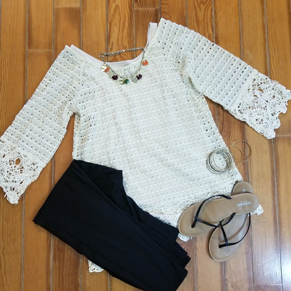 Beautiful detail❤Crochet top